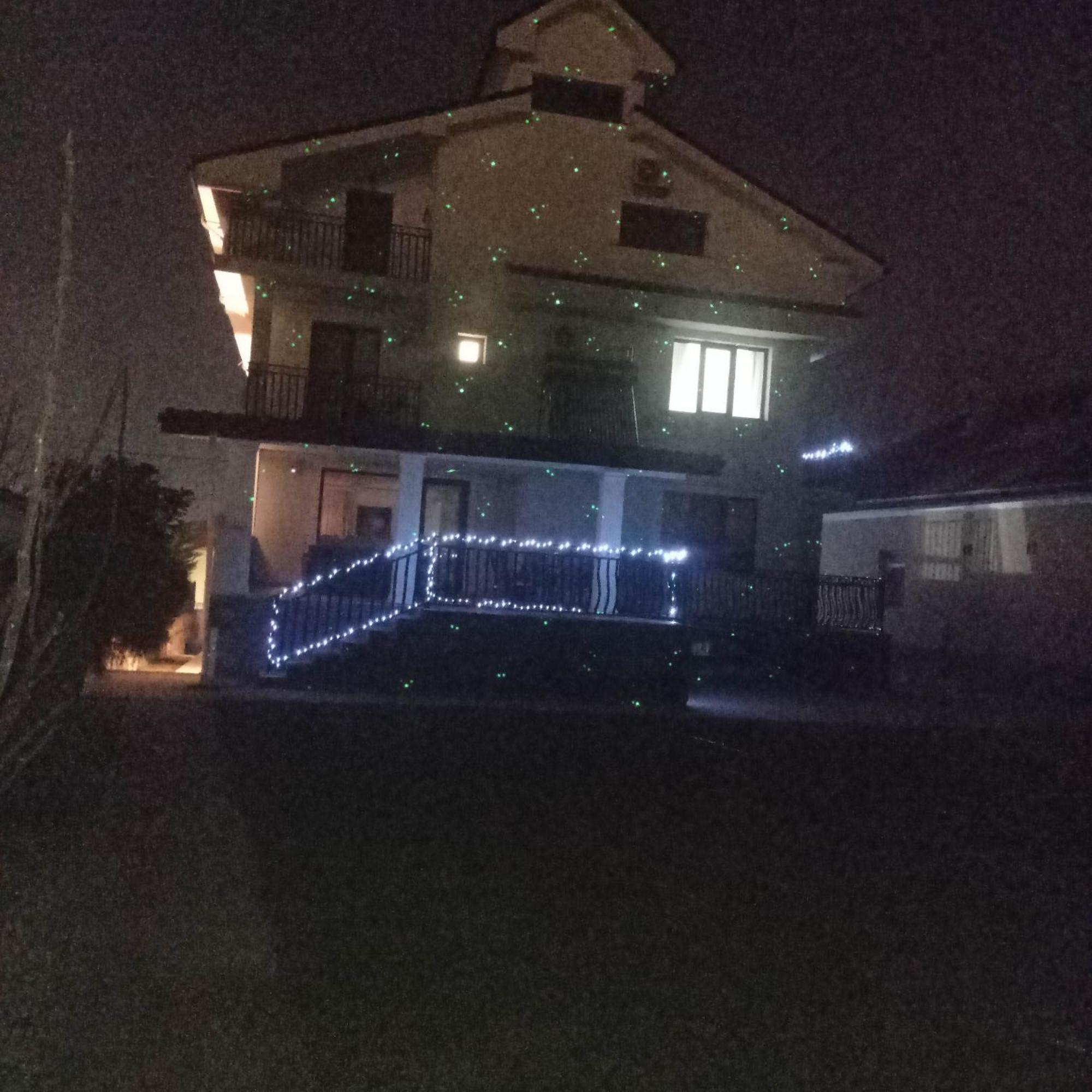 拜勒乌努麦Casa Leahu住宿加早餐旅馆 外观 照片